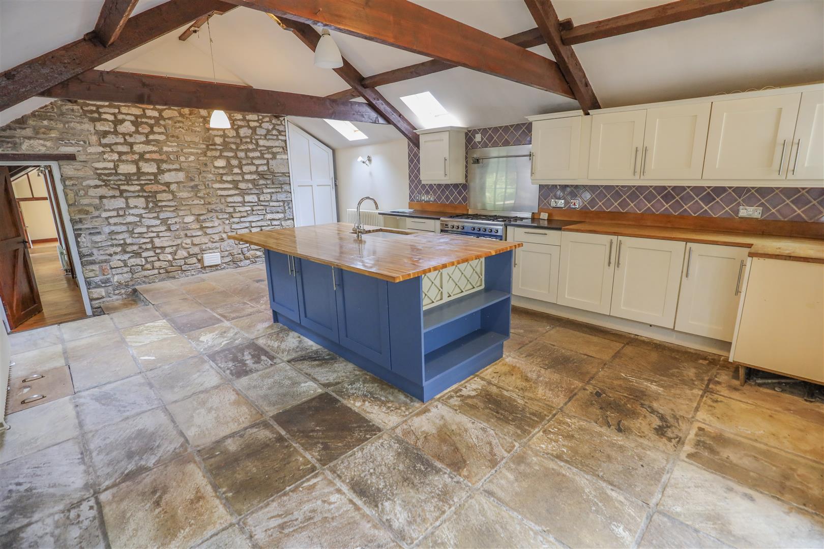 The Old Barn, Llandough, Nr Cowbridge, Vale Of Glamorgan, CF71 7LR